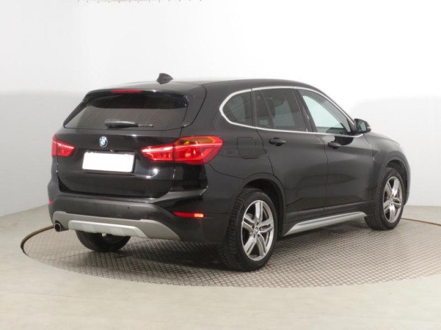 BMW X1  sDrive18d 