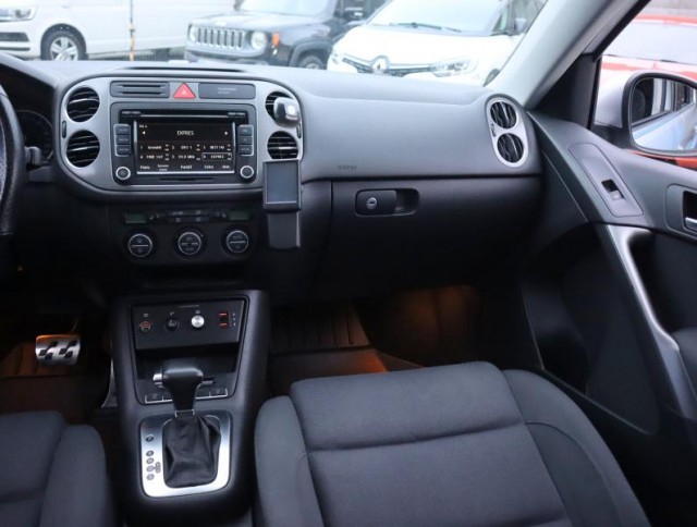 Volkswagen Tiguan  2.0 TDI 