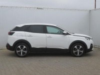 Peugeot 3008  1.2 PureTech 