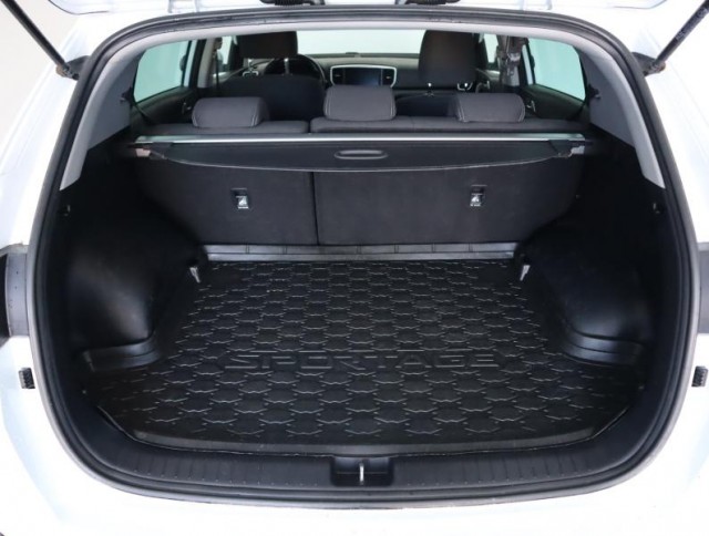 Kia Sportage  1.6 CRDi Silver