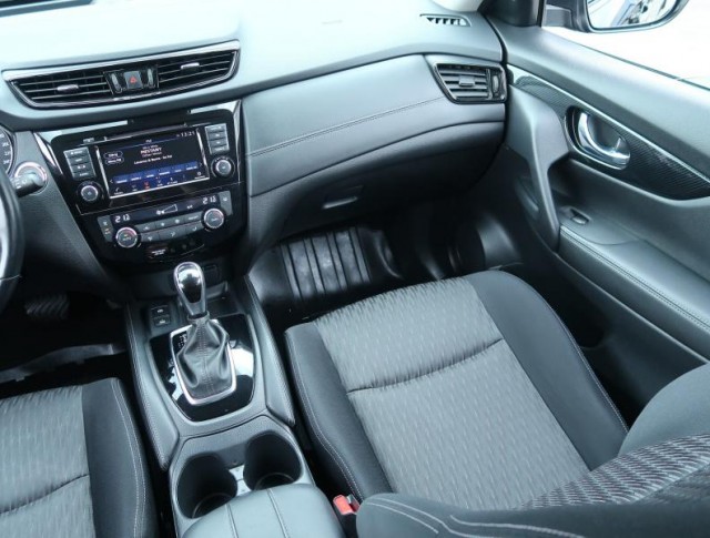 Nissan X-Trail  1.3 DIG-T Tekna