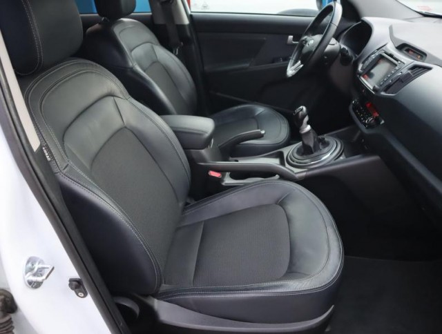 Kia Sportage  1.7 CRDi 