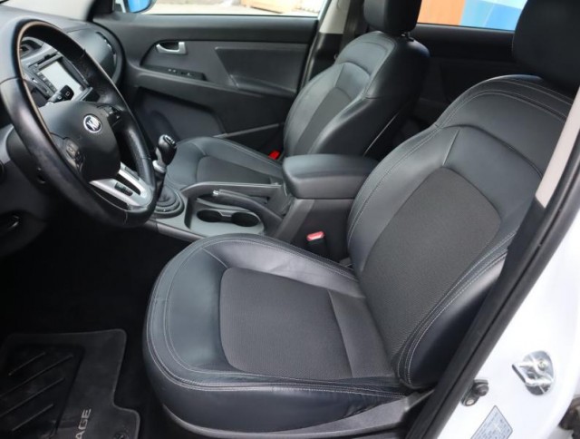 Kia Sportage  1.7 CRDi 