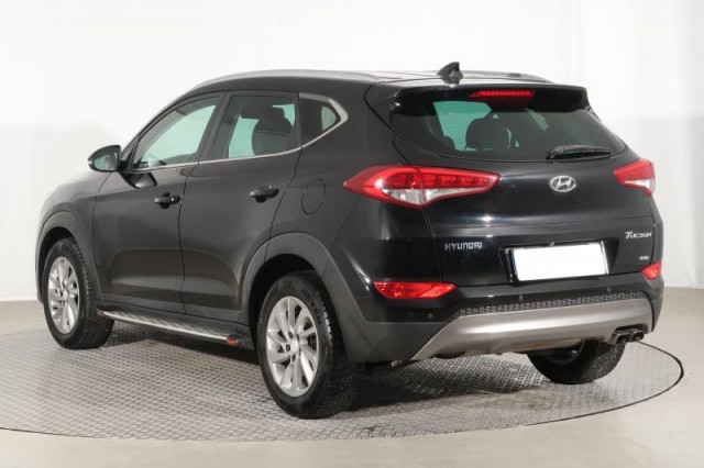 Hyundai Tucson  2.0 CRDi 