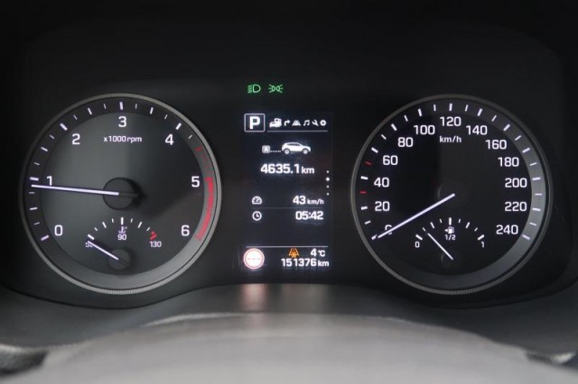 Hyundai Tucson  2.0 CRDi 