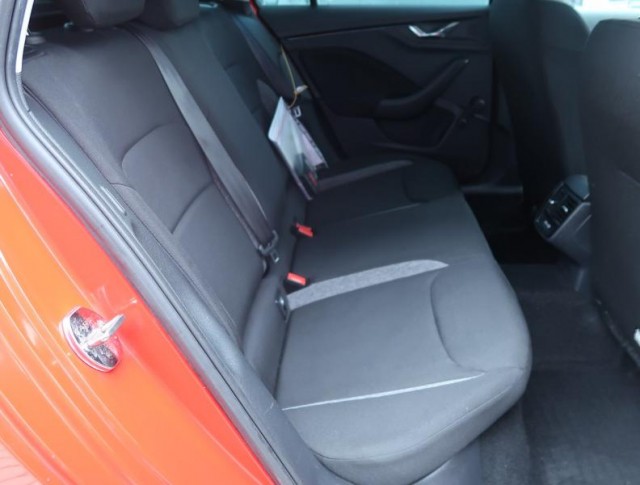 Škoda Kamiq  1.0 TSI Active Plus