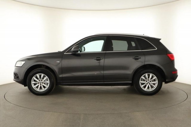 Audi Q5  2.0 TFSI S line