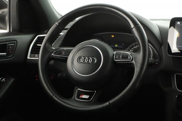 Audi Q5  2.0 TFSI S line