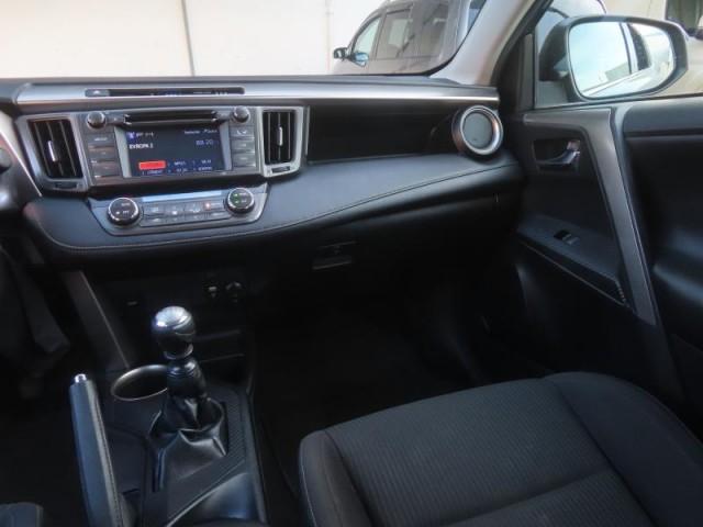 Toyota RAV 4  2.2 D-4D 