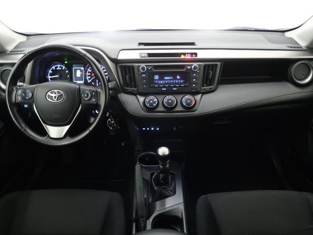 Toyota RAV 4  2.0 VVT-i 