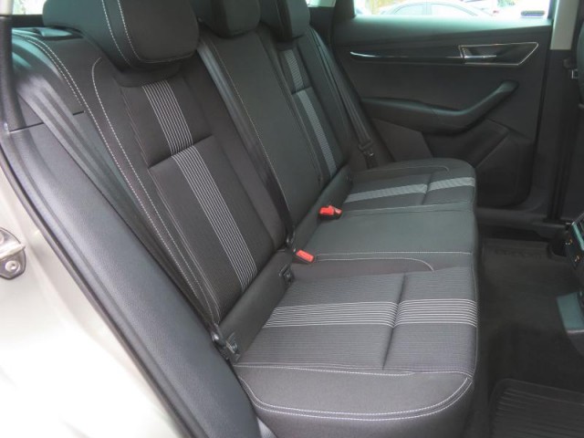 Škoda Karoq  1.5 TSI Style Plus