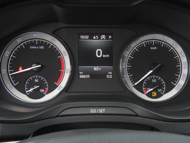 Škoda Karoq  1.5 TSI Style Plus