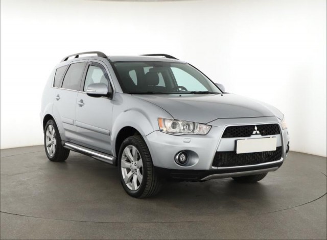 Mitsubishi Outlander  2.2 DI-D 