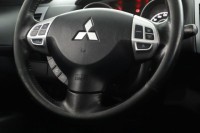 Mitsubishi Outlander  2.2 DI-D 