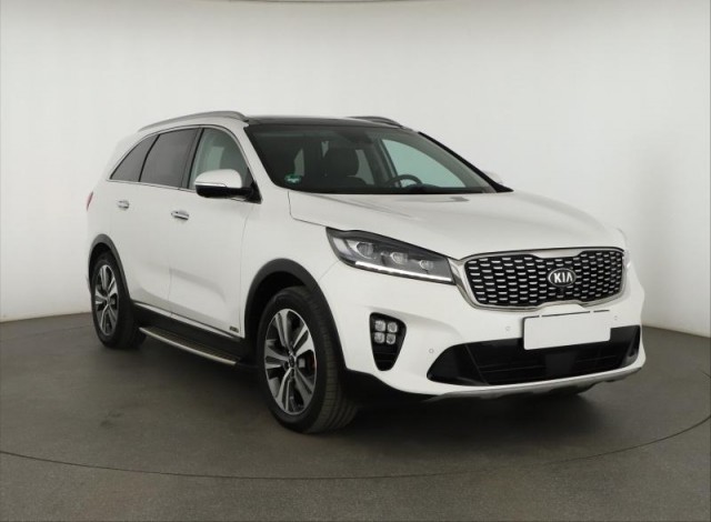 Kia Sorento  2.2 CRDi 
