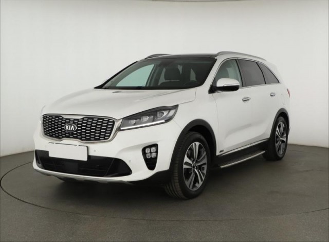 Kia Sorento  2.2 CRDi 