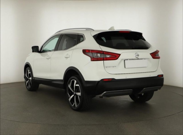 Nissan Qashqai  1.2 DIG-T Tekna