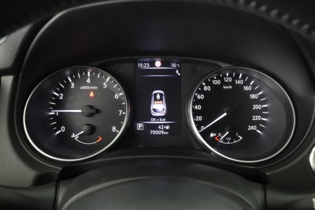 Nissan Qashqai  1.2 DIG-T Tekna