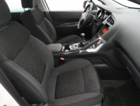 Peugeot 3008  1.6 BlueHDi Premium
