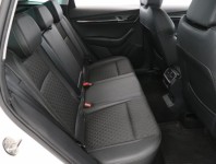 Škoda Karoq  1.5 TSI Style