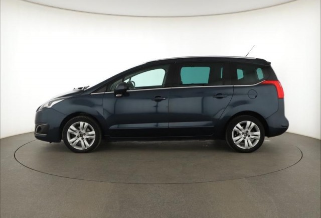 Peugeot 5008  2.0 BlueHDi 