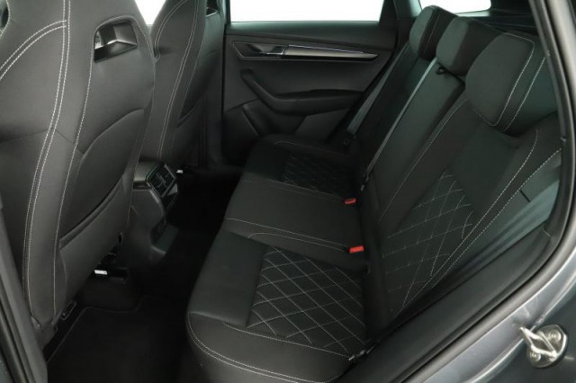 Škoda Karoq  1.5 TSI Sportline