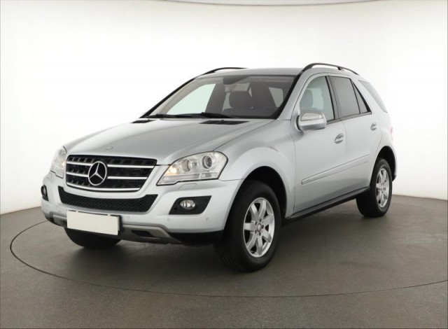Mercedes-Benz ML  ML 320 CDI 