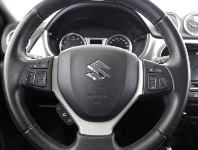 Suzuki Vitara  1.6 VVT 
