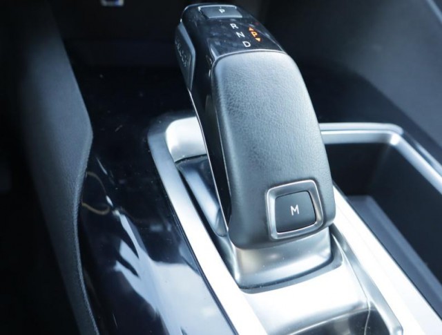 Peugeot 5008  1.5 BlueHDi 