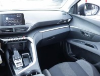 Peugeot 5008  1.5 BlueHDi 