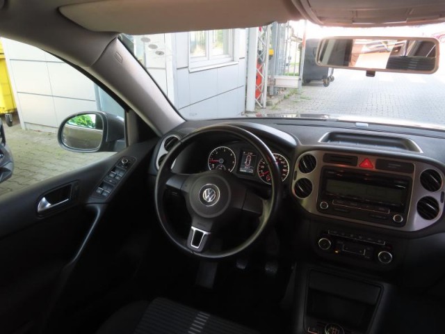 Volkswagen Tiguan  2.0 TDI Sport