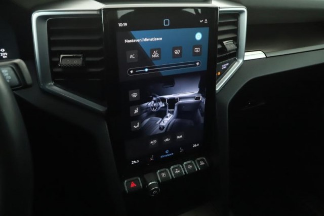 Volkswagen Amarok  V6 3.0 TDI 