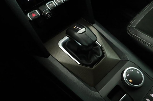 Volkswagen Amarok  V6 3.0 TDI 