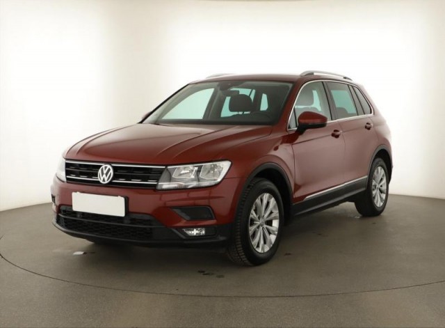 Volkswagen Tiguan  2.0 TSI Highline