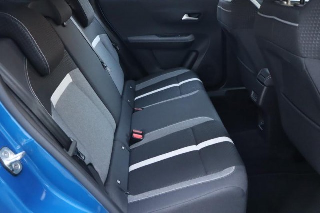 Opel Frontera  1.2 hybrid GS