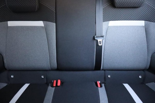 Opel Frontera  1.2 hybrid GS