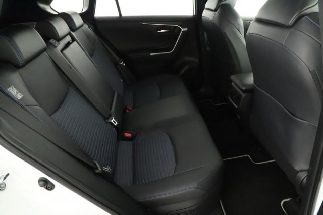 Toyota RAV 4  2.5 Hybrid Selection
