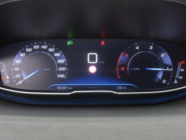 Peugeot 5008  1.5 BlueHDi 