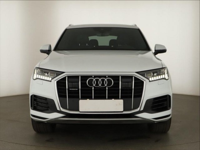 Audi Q7  50 TDI S-Line