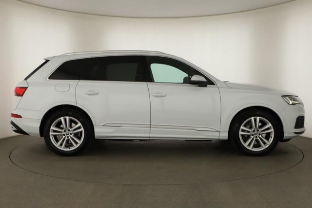 Audi Q7  50 TDI S-Line