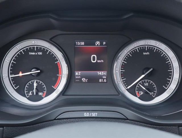 Škoda Karoq  1.5 TSI Sportline