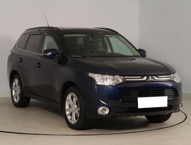 Mitsubishi Outlander  2.2 DI-D 