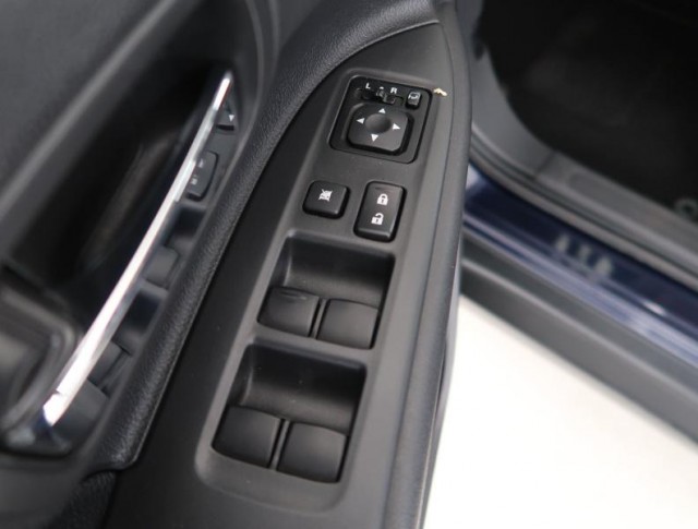 Mitsubishi Outlander  2.2 DI-D 