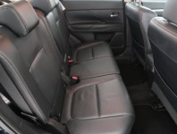 Mitsubishi Outlander  2.2 DI-D 