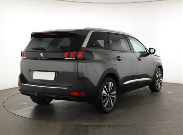 Peugeot 5008  1.6 HDi 