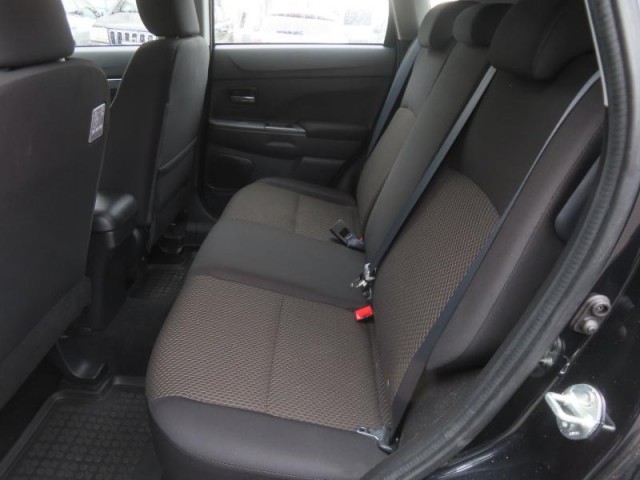 Mitsubishi ASX  1.6 MIVEC Invite