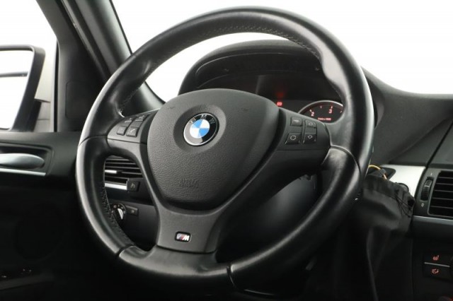 BMW X5  xDrive30d M Paket