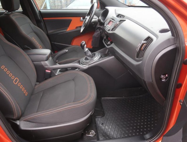 Kia Sportage  1.7 CRDi 