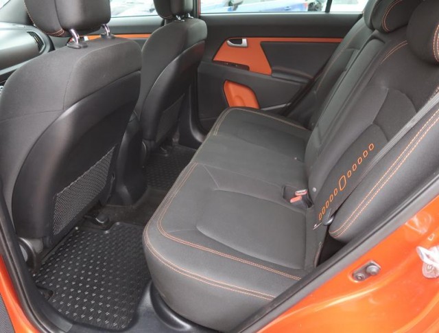 Kia Sportage  1.7 CRDi 