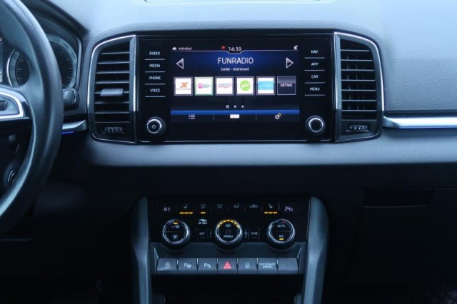 Škoda Karoq  1.5 TSI 